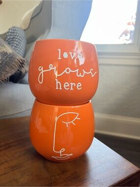 Orange Ceramic Planter Set – 'Love Grows Here' Decorative Pots